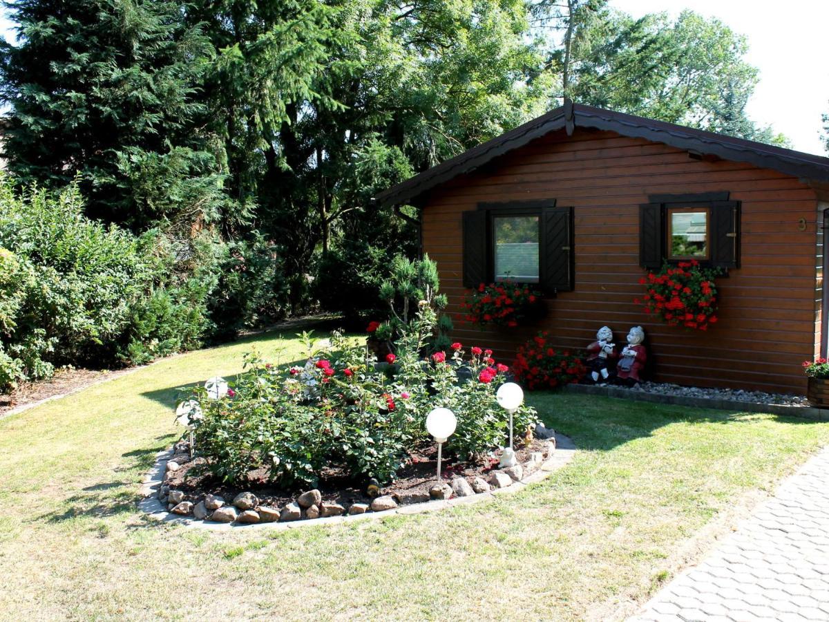 Pretty Bungalow In Neubukow With Garden, Roof Exterior photo